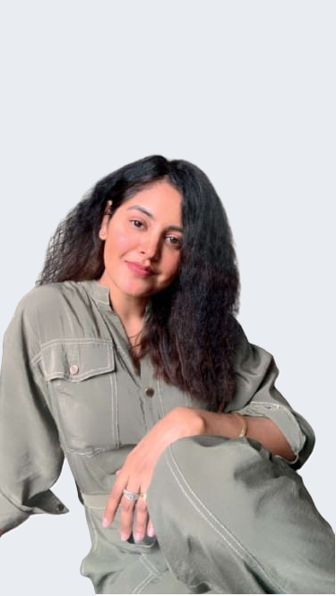 Hairstyles for Wavy Frizzy Hair: Tips, Tricks, and Style Ideas